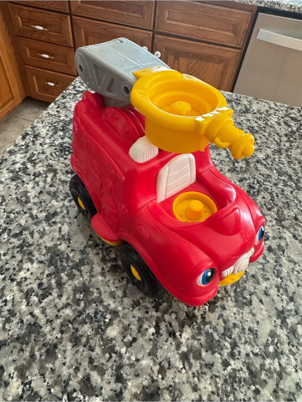 Fisher price Little People Red Kids Toy Fire Truck with Yellow Ladder